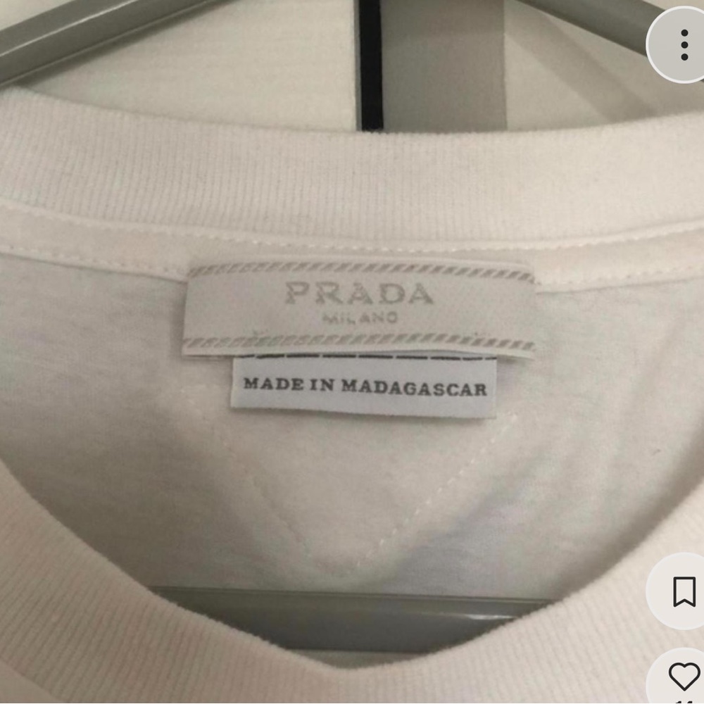 White tee Prada
